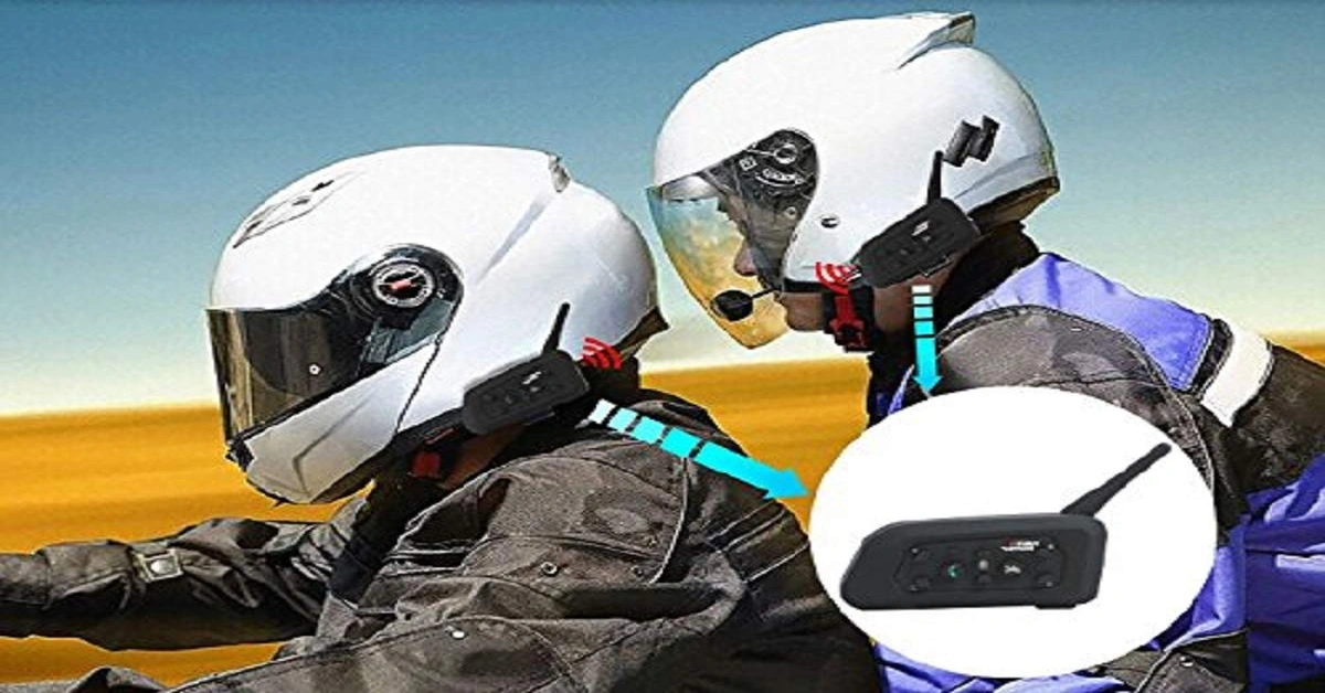 Helmet Bluetooth Intercom mounted on motorcycle helmet for hands-free calls, music, and GPS navigation during rides
